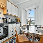 Apartamento Wolfe Tone 2 *